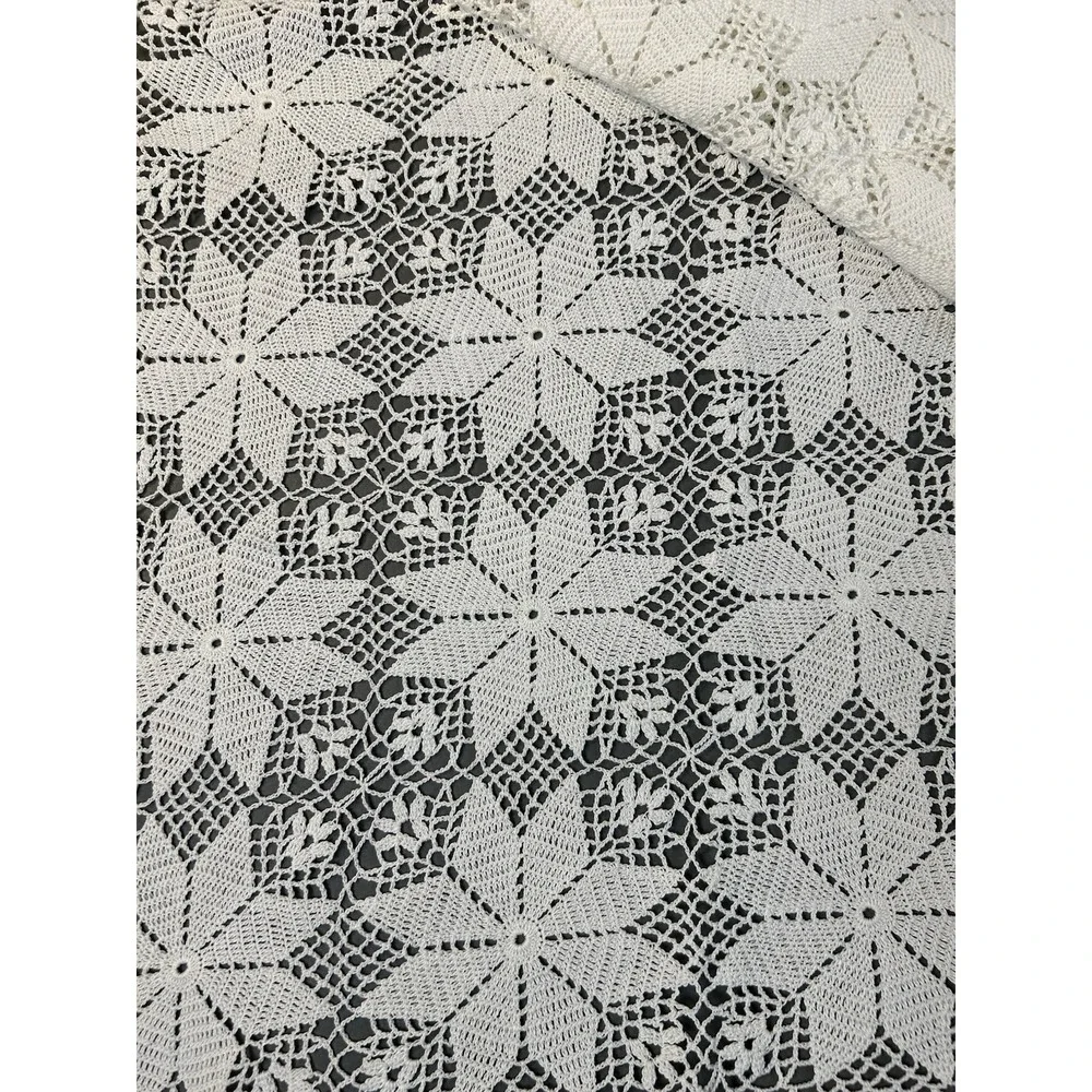 Vintage Handmade Crochet Lace Tablecloth Ivory Floral Rectangular 57x78 Cotton